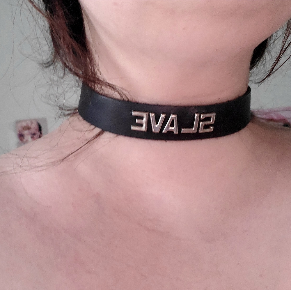 "SLAVE" black & silver choker for submissive slave (Pre-Worn)